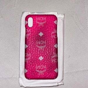 MCM I phone XS MAX case